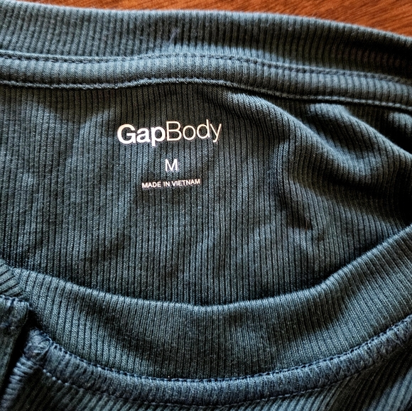GAP Body Sleep Top NWT - Picture 4 of 5